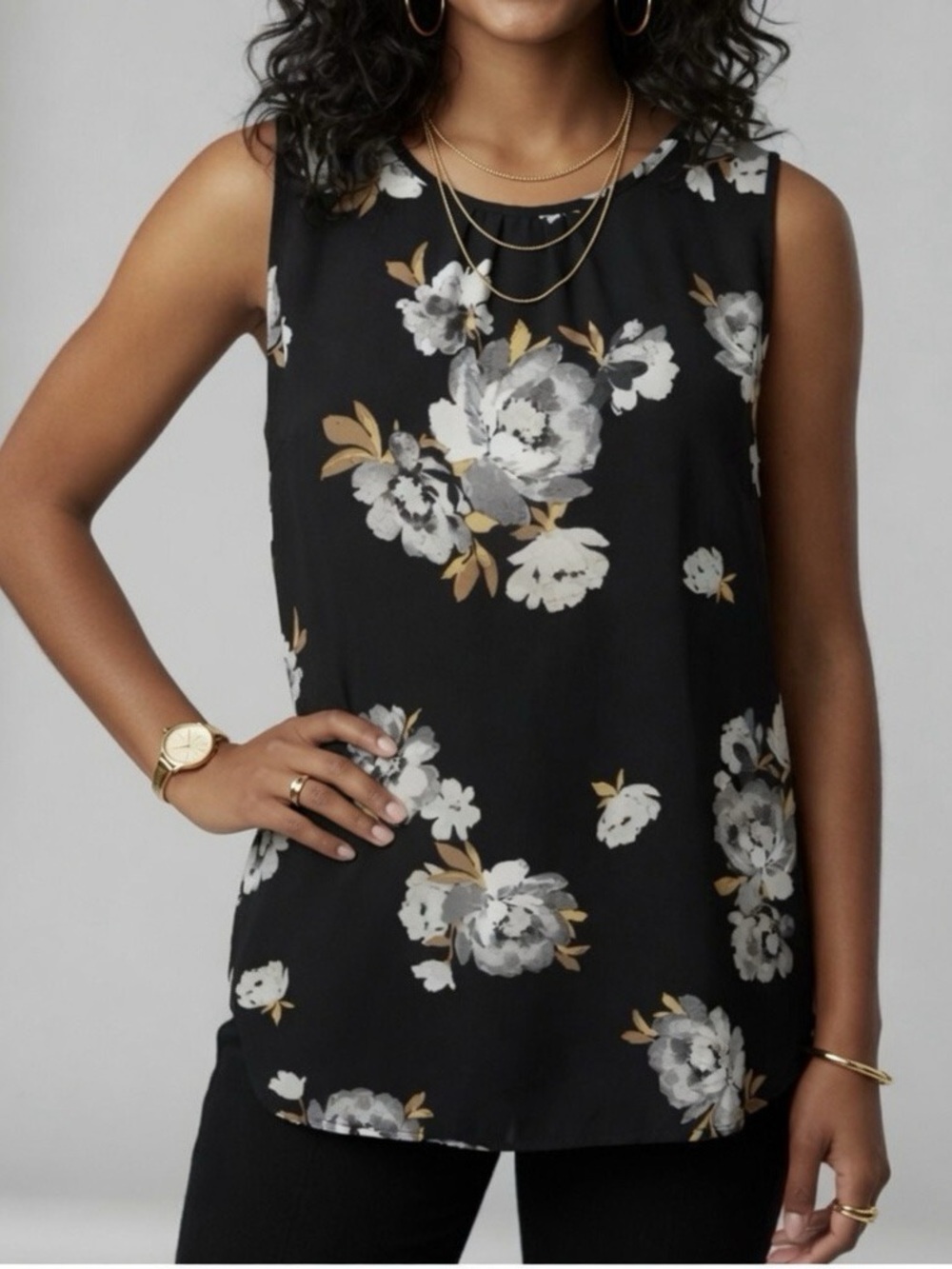 Van Heusen Black Floral Sleeveless Top Size Large
